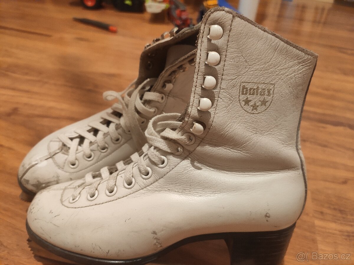 Zimní brusle 23 cm Botas