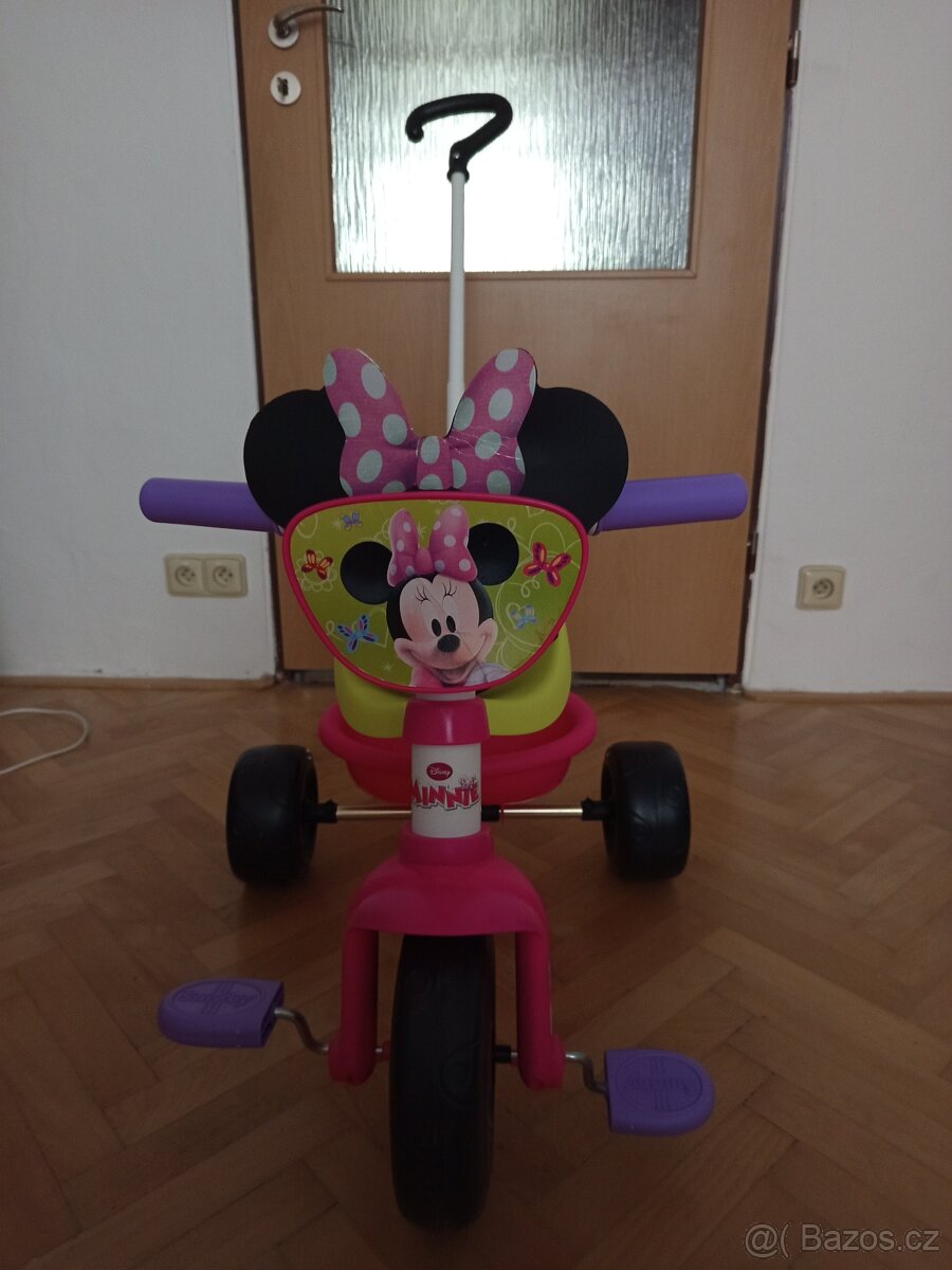 Dětská tříkolka s vodící tyčí