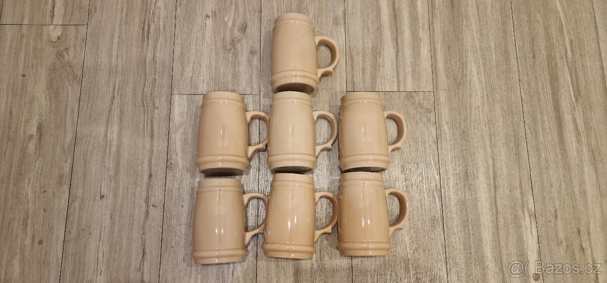 Půllitr keramický 7x - nový