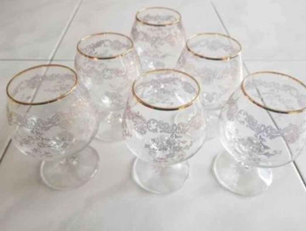 Skleničky 6 ks TOP stav