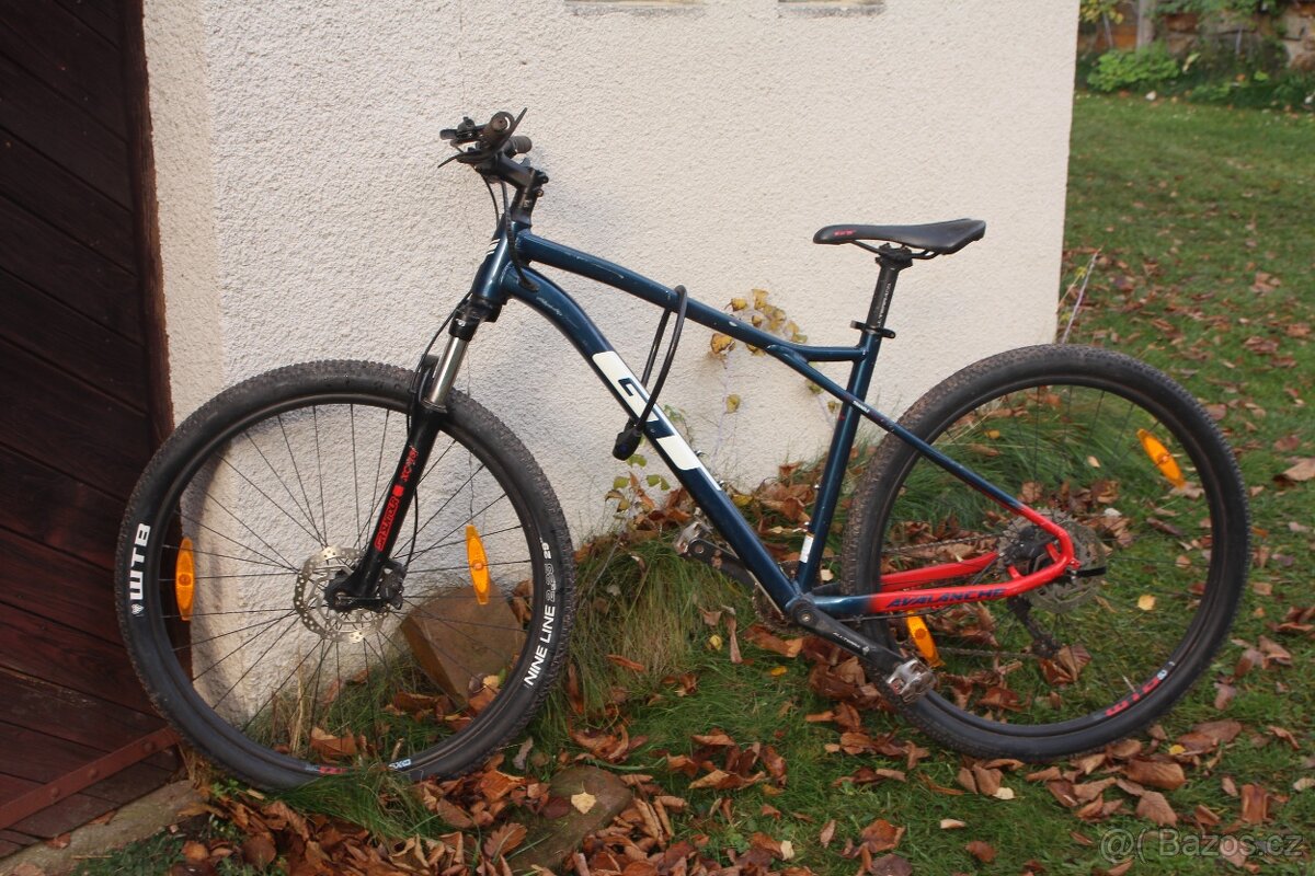 GT Avalanche 29, velikost L