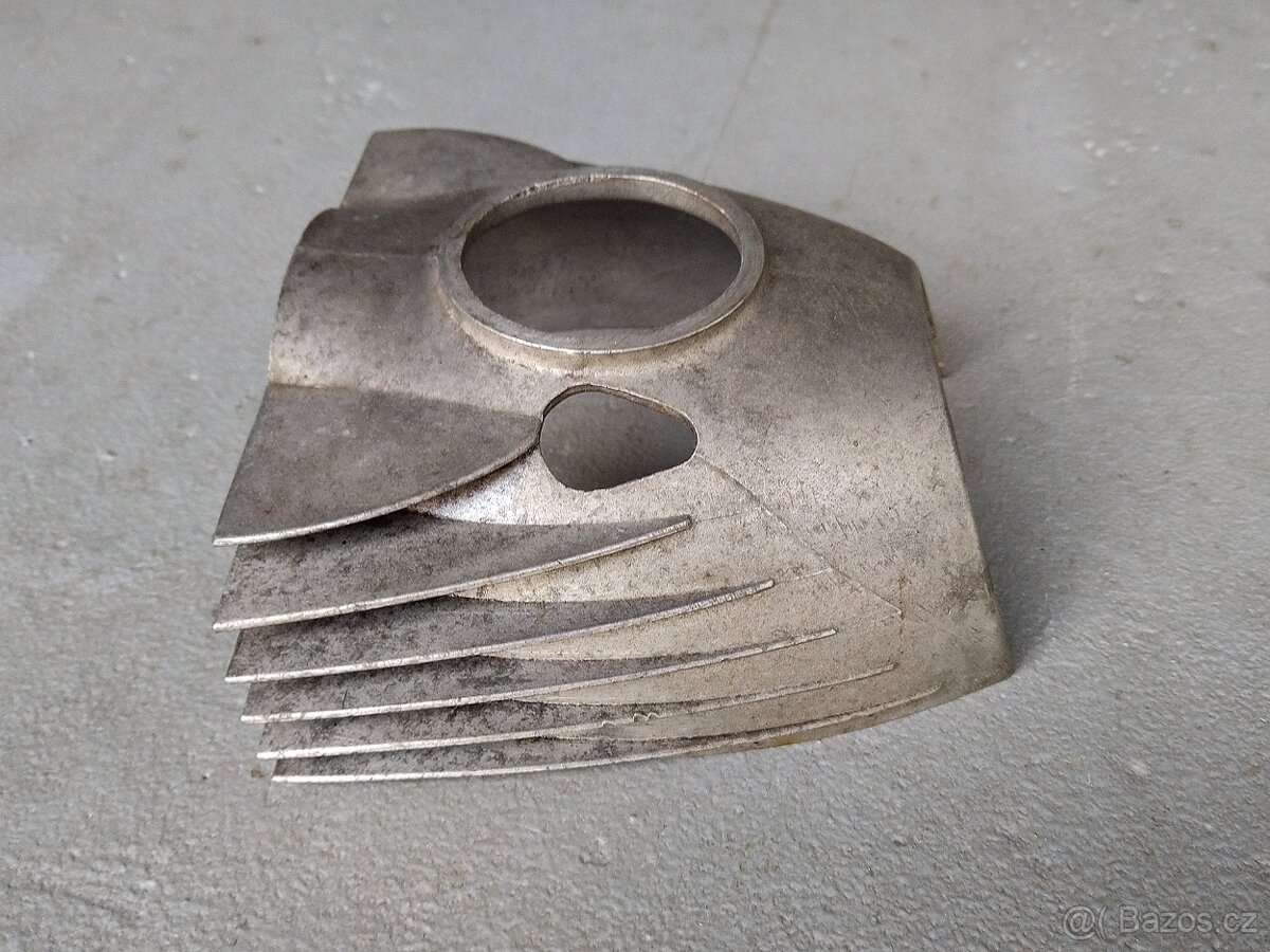 Kryt karburátoru Jawa 250/353