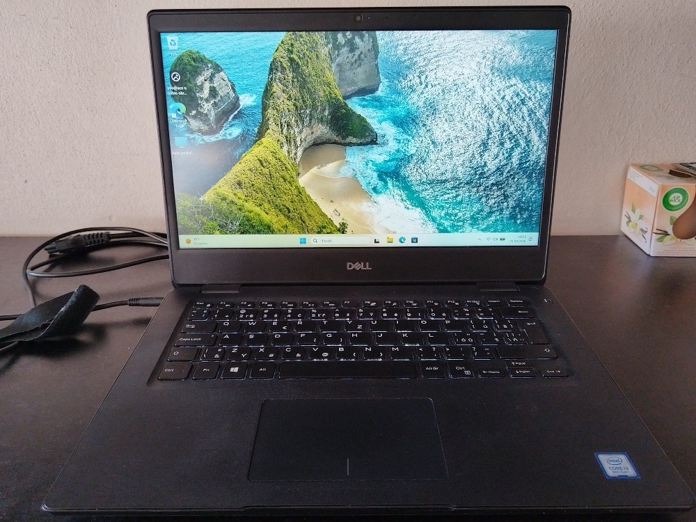 Dell Latitude 3400