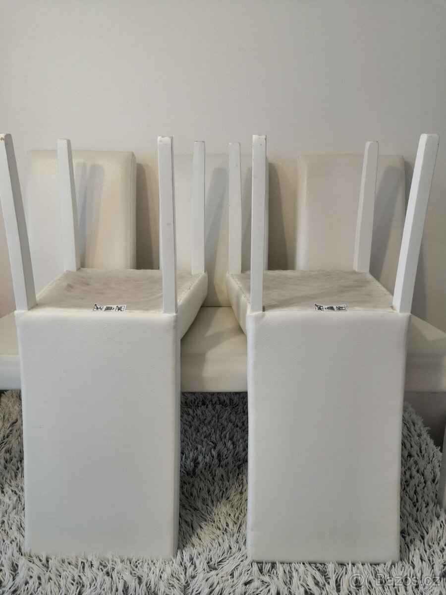Židle Jídelní bílá koženka