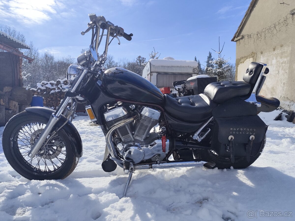 Suzuki Intruder 1400