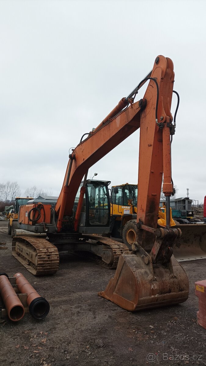 Pásový bagr OaK RH6.5 21t