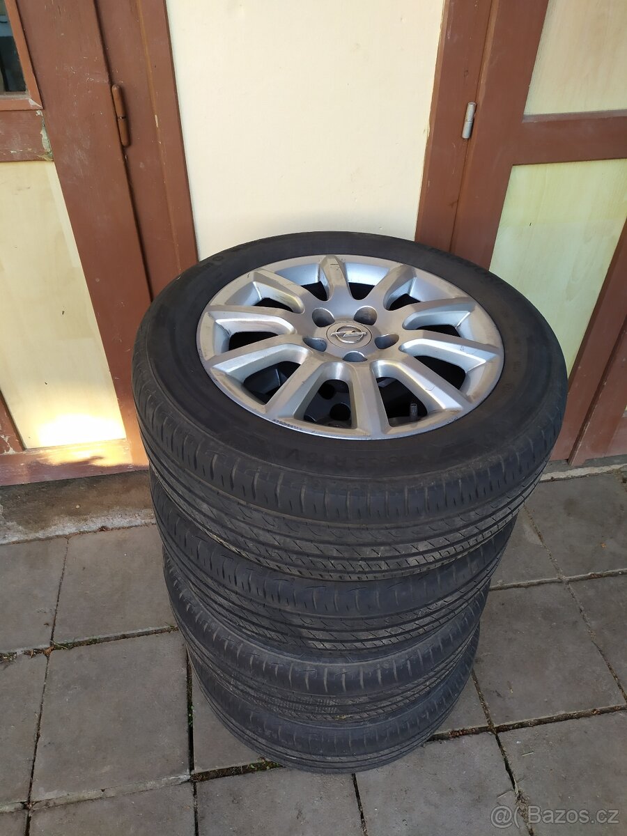 Prodám letní kola na opel zafira