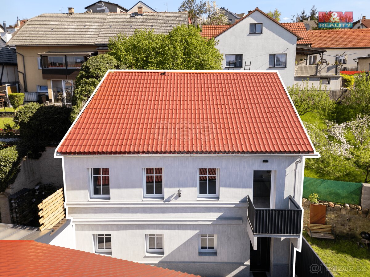 Prodej bytu 2+1, 56 m², Hořovice, ul. 9. května, balkon