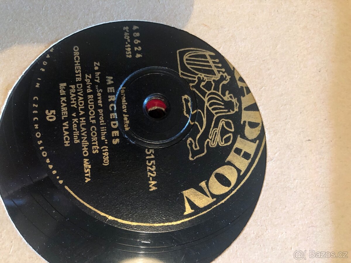 Sada vinyl desek od Supraphon