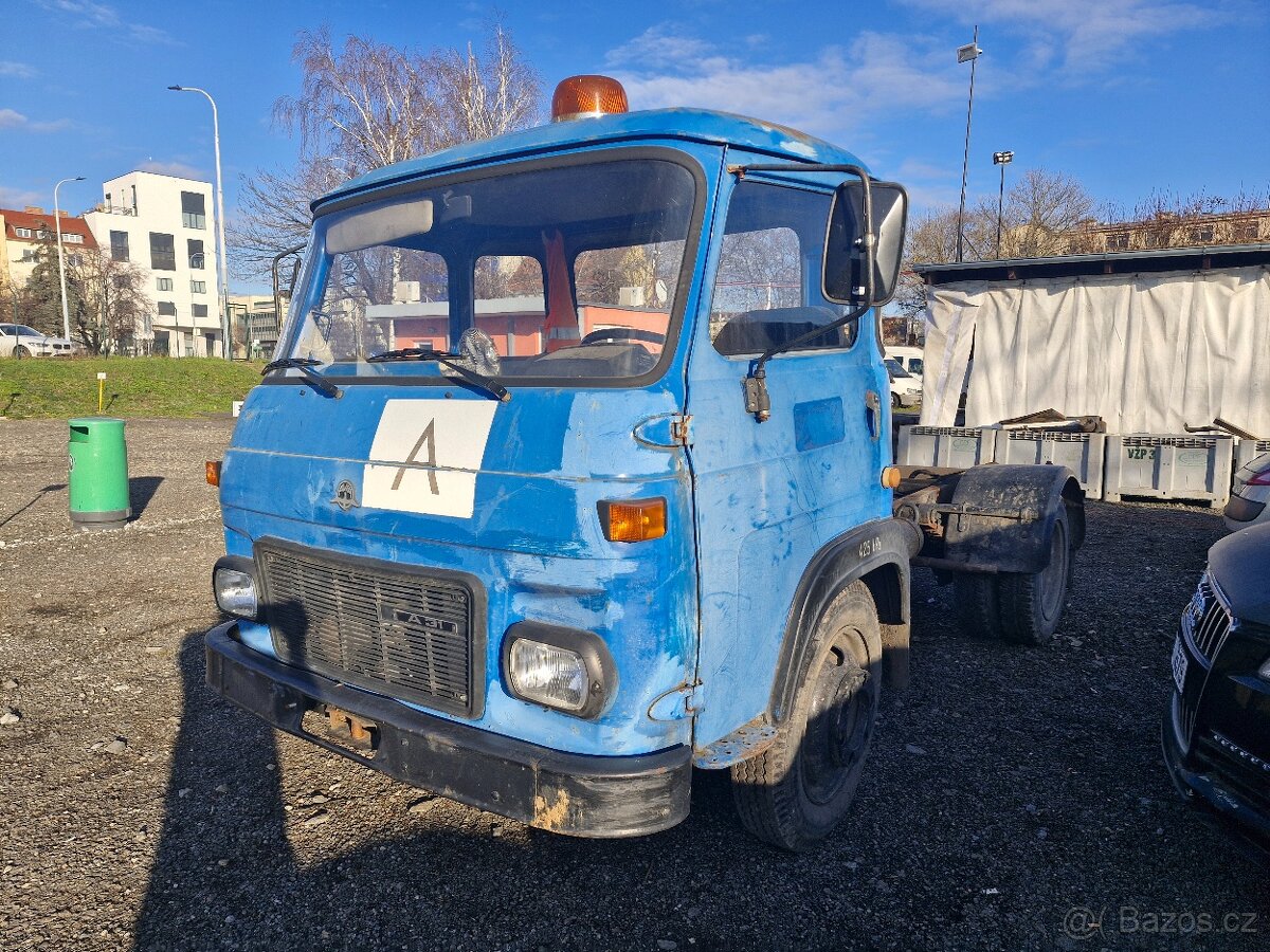 Koupím kontejnerovou avii