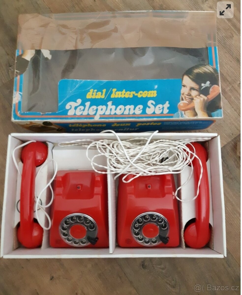 Telefony - retro