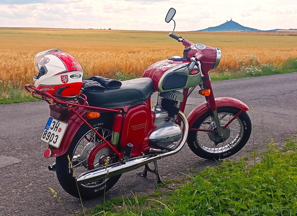 Jawa 250 Panelka.