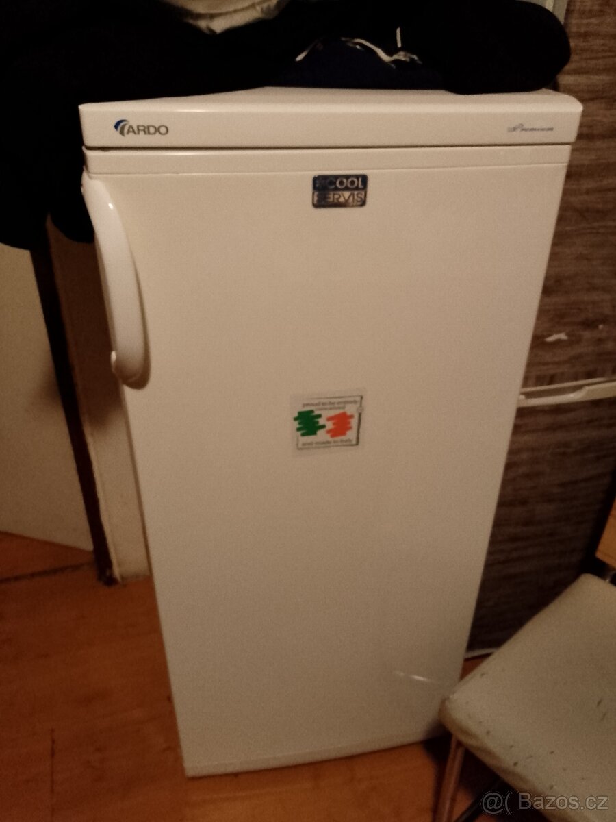 Plně funkční starší 1.6 volná