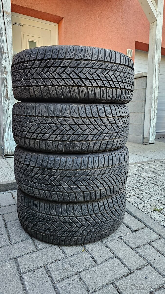 225/45 r18 zimní, 8mm