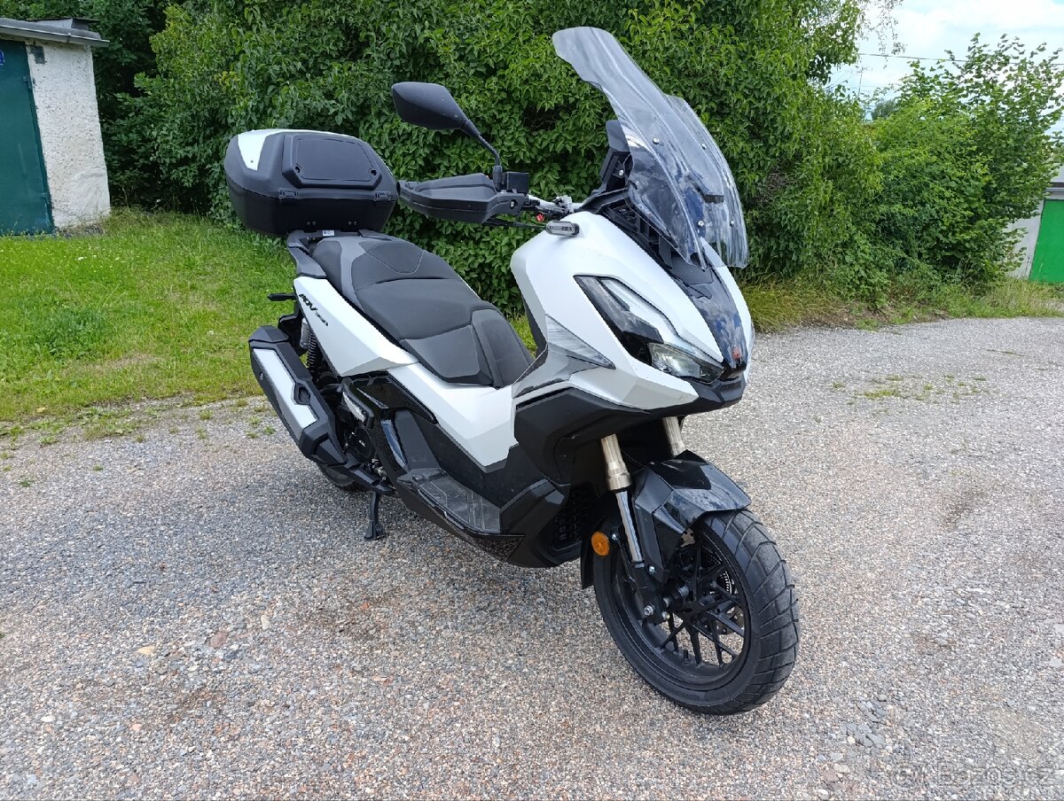 Honda ADV 350