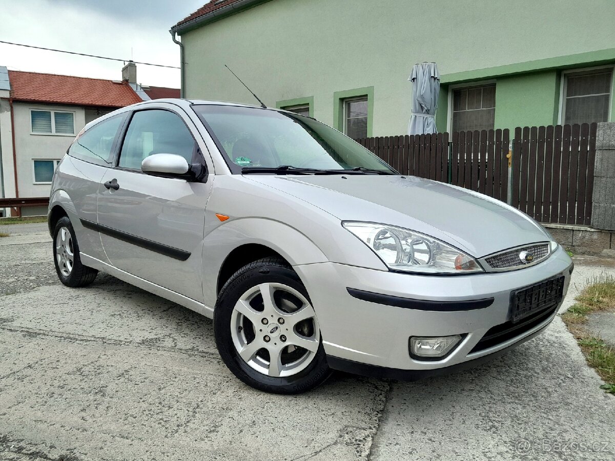 Ford Focus 1.6i 74kW rok 2004 naj.165tis. NOVÁ STK