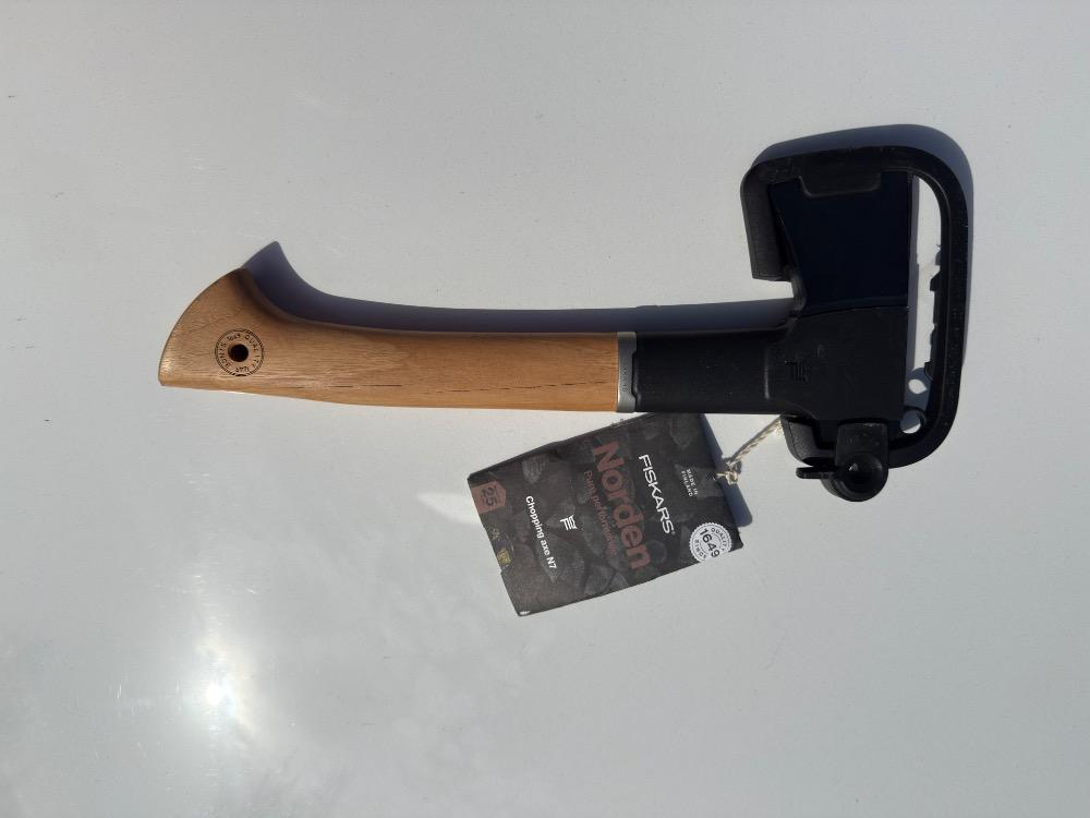 Sekera Fiskars Norden N7