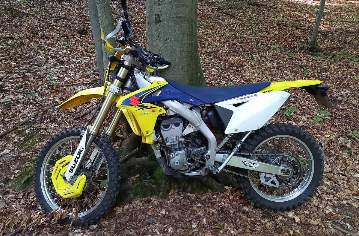 Suzuki RM-Z 450 enduro s TP/SPZ (Valenti Racing)