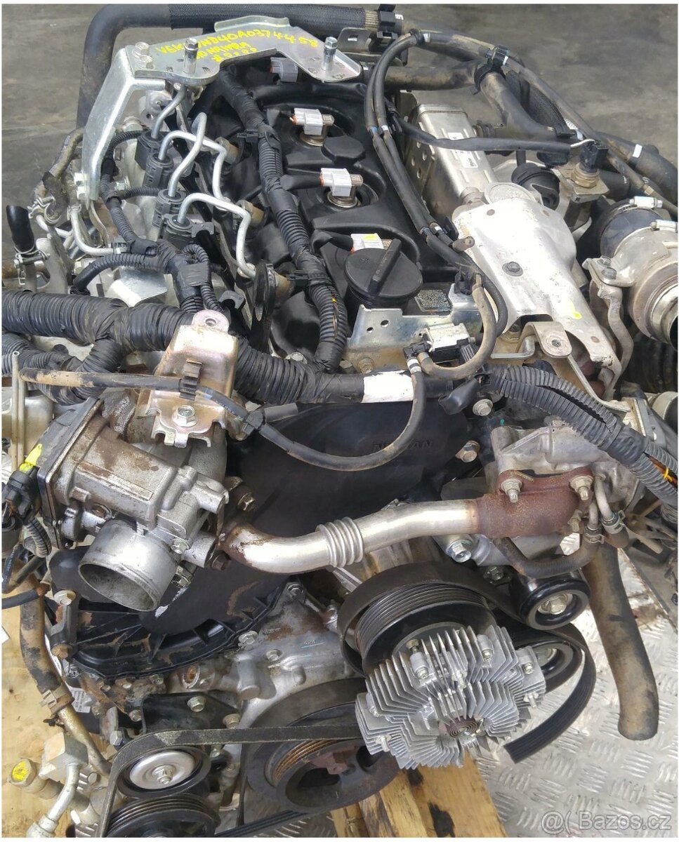 Kompletní motor MAXITY CABSTAR 2.5 DCI DXI YD25