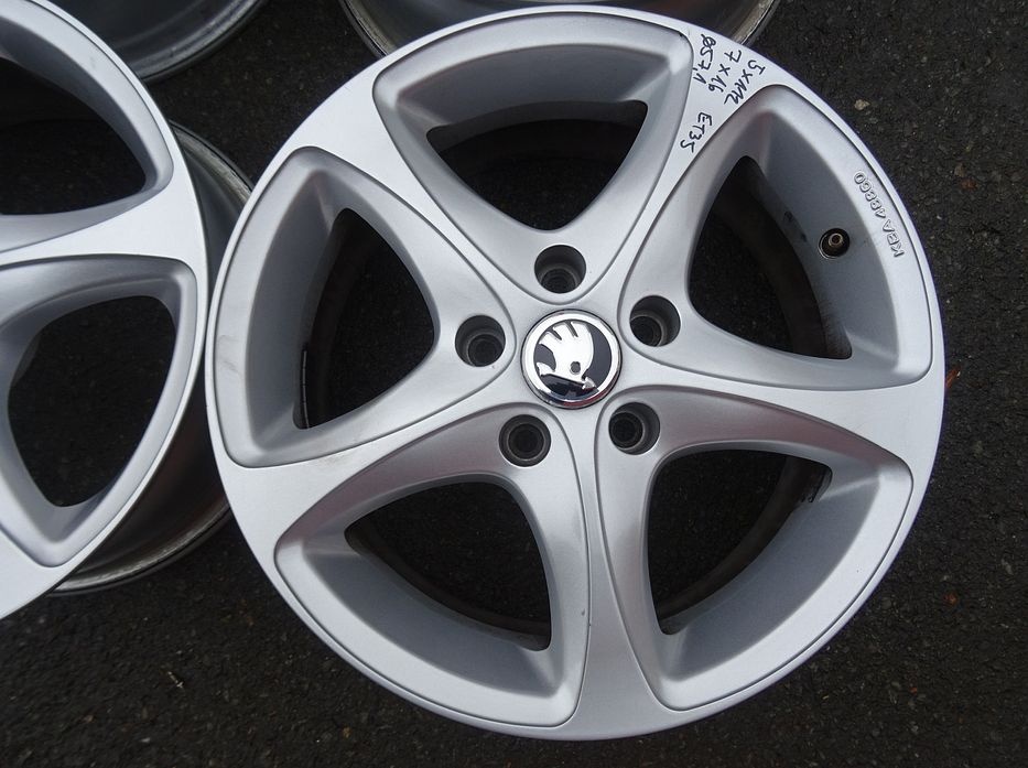 Alu disky na Škoda, 16", 5x112, ET 35, šířka 7J