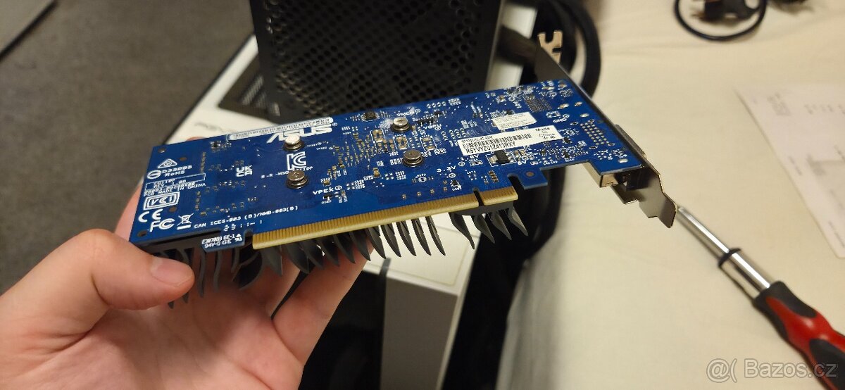 ASUS GeForce GT 1030 2GB LP - rezervace