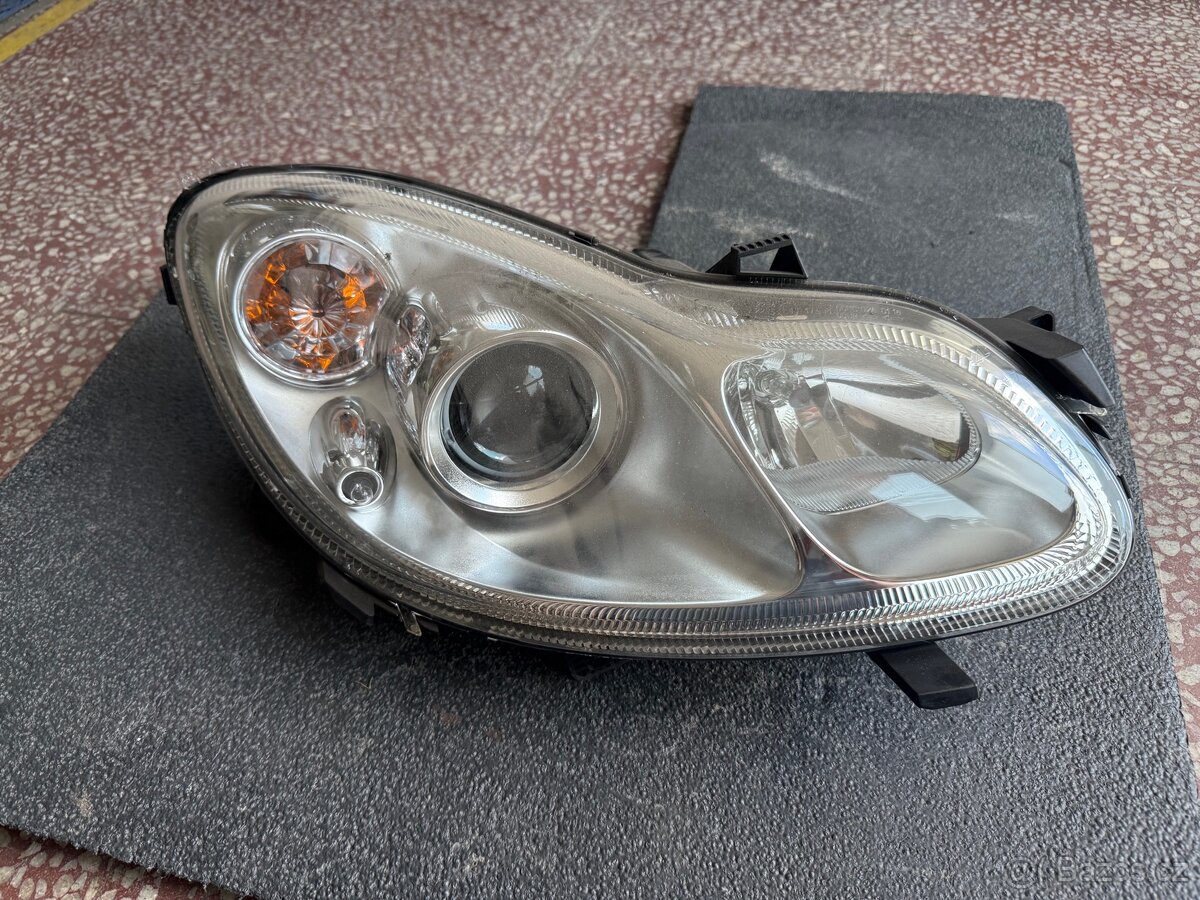 Přední světlo Smart