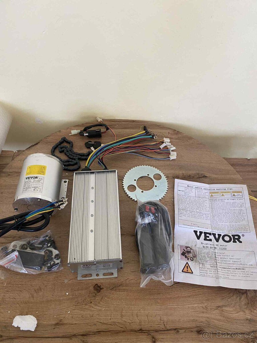 Sada elektromotoru 3000W/72V, řídící jednotka, plynová páčka