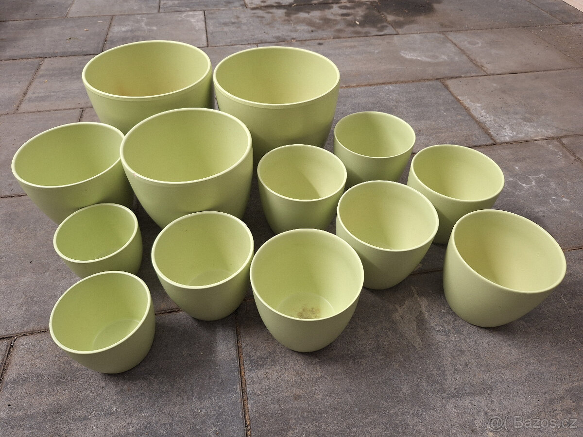 Květináče Scheurich - zelená