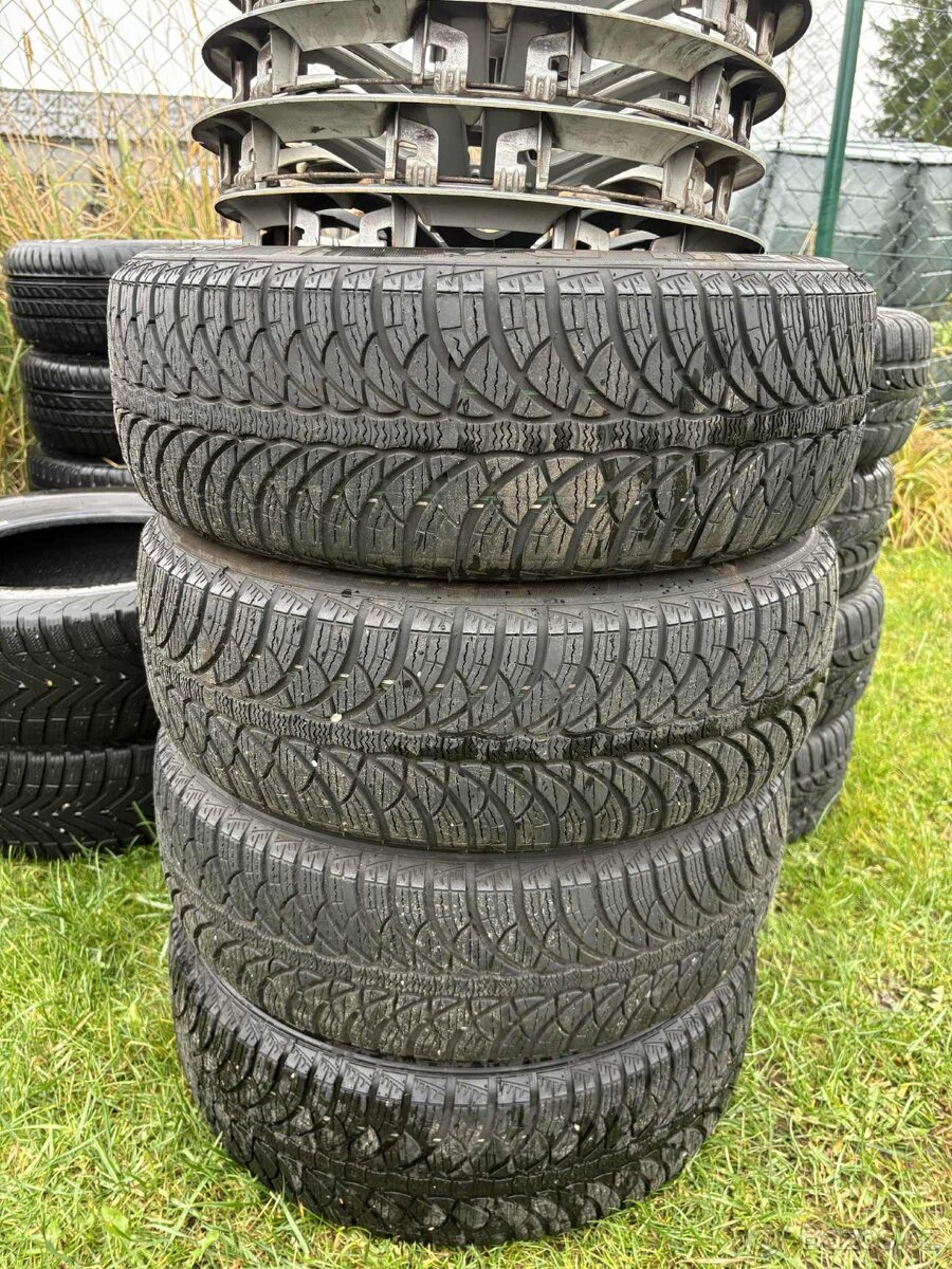 Prodám zánovní pneu 185/55/15