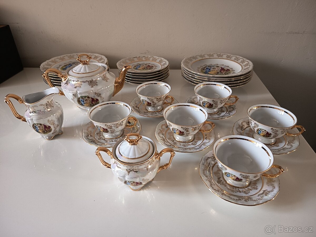 Nepoužívaná porcelánová sada, 35 kusů