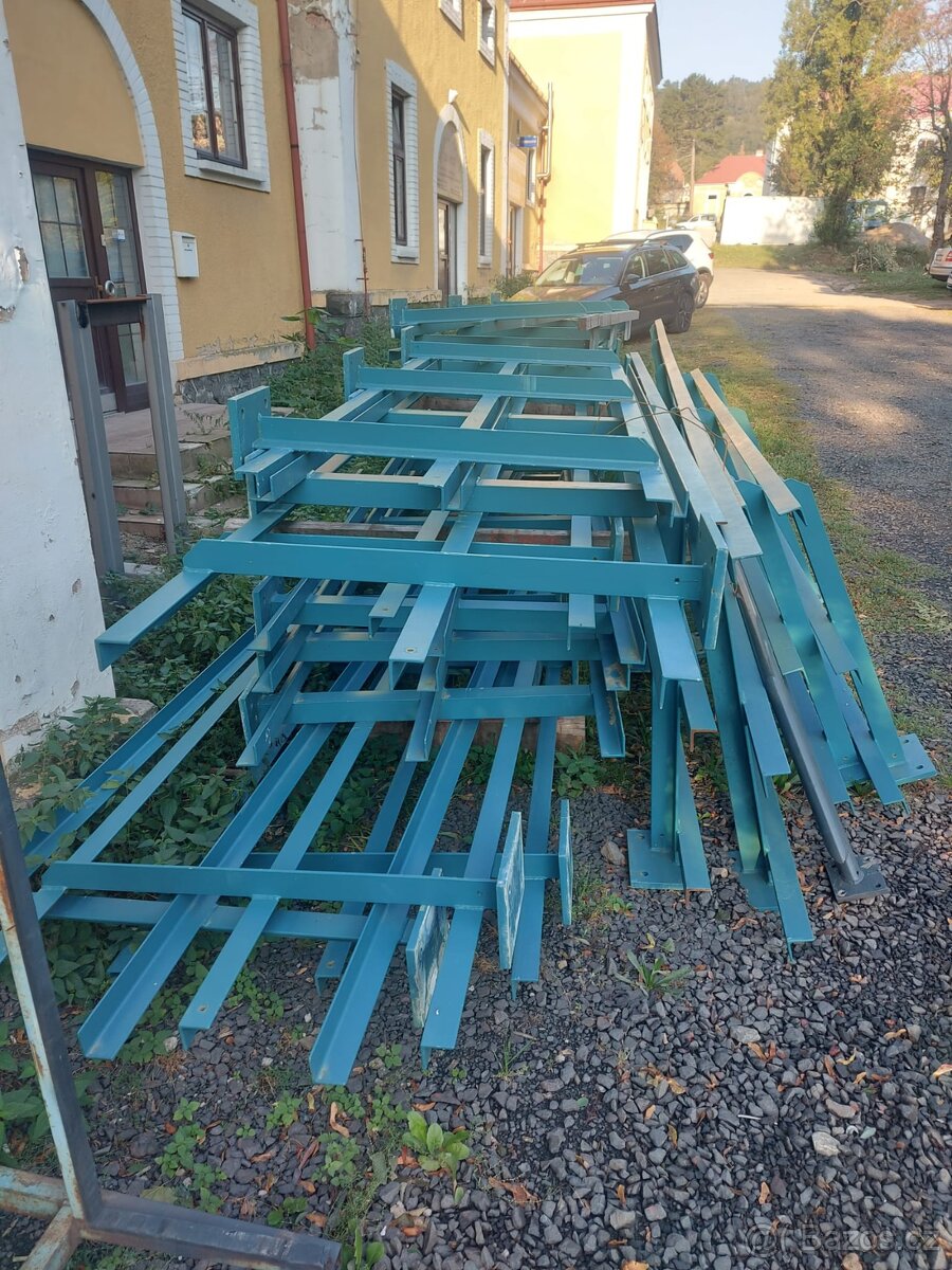 OCELOVÉ MASIVNÍ ZÁBRADLÍ_ SLEVA ze 126tis na 70tis