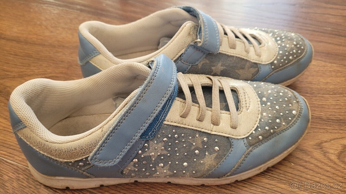 Botasky Baťa vel. 38