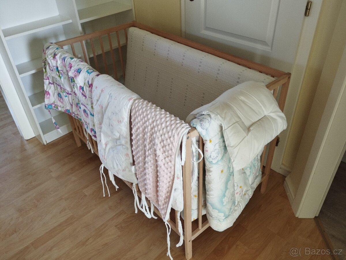 Postýlka 120x60 + veškeré příslušenství