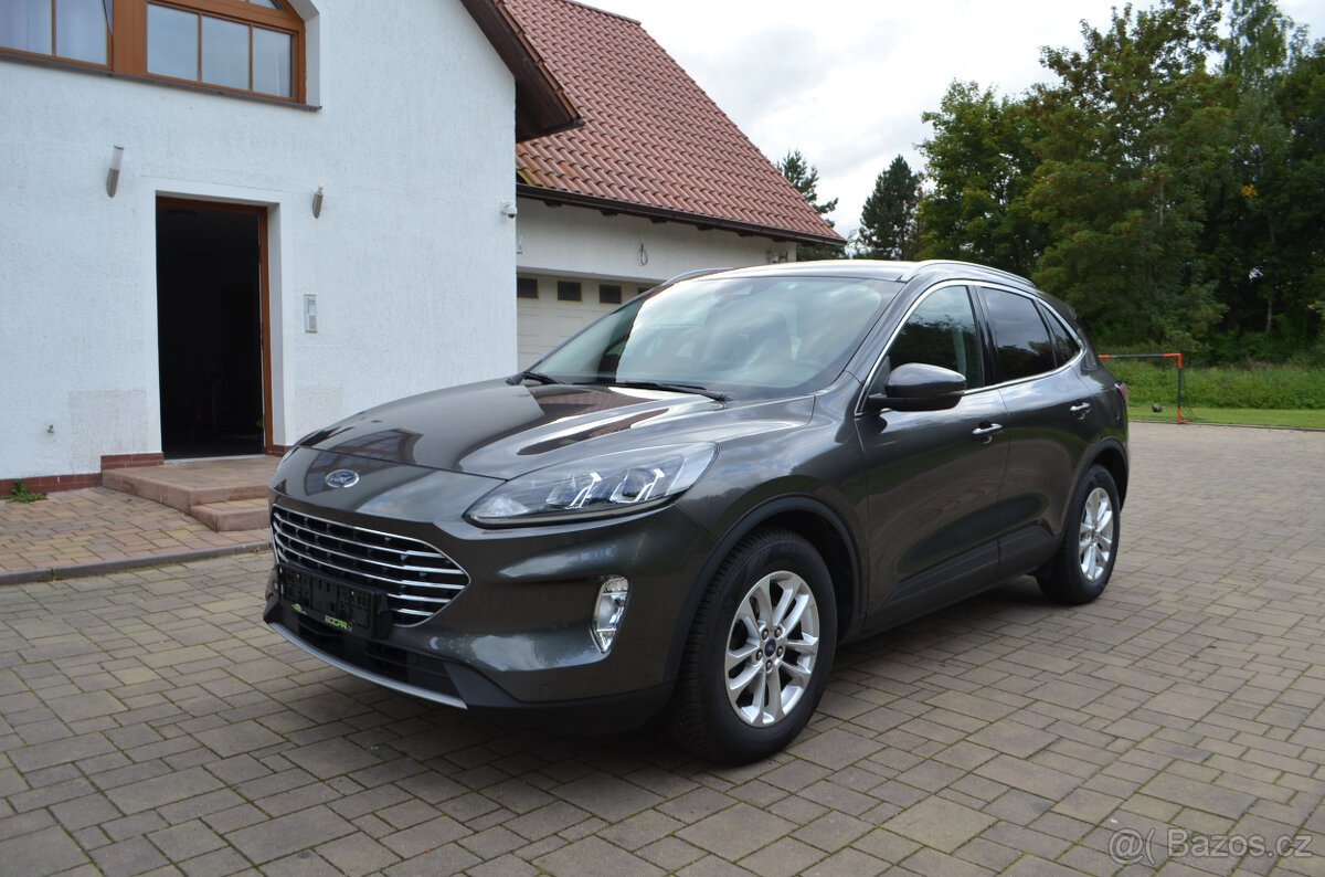 PRODÁM FORD KUGA TITANIUM 1.5TDCI 2021 AUT. NOVÝ MODEL