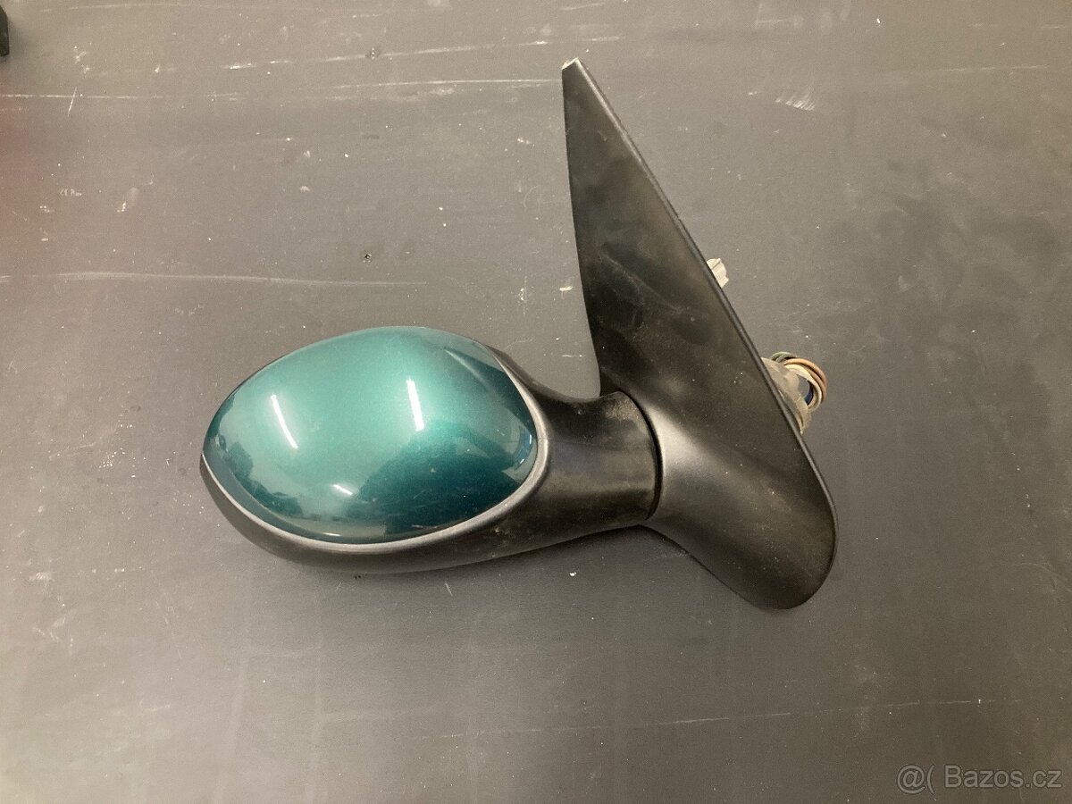 Zpětné zrcátko Peugeot 206