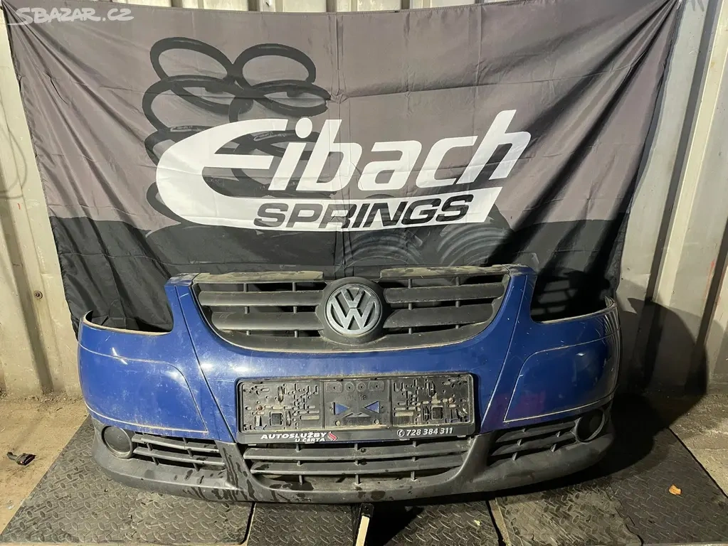 Přední nárazník vw fox modrý
