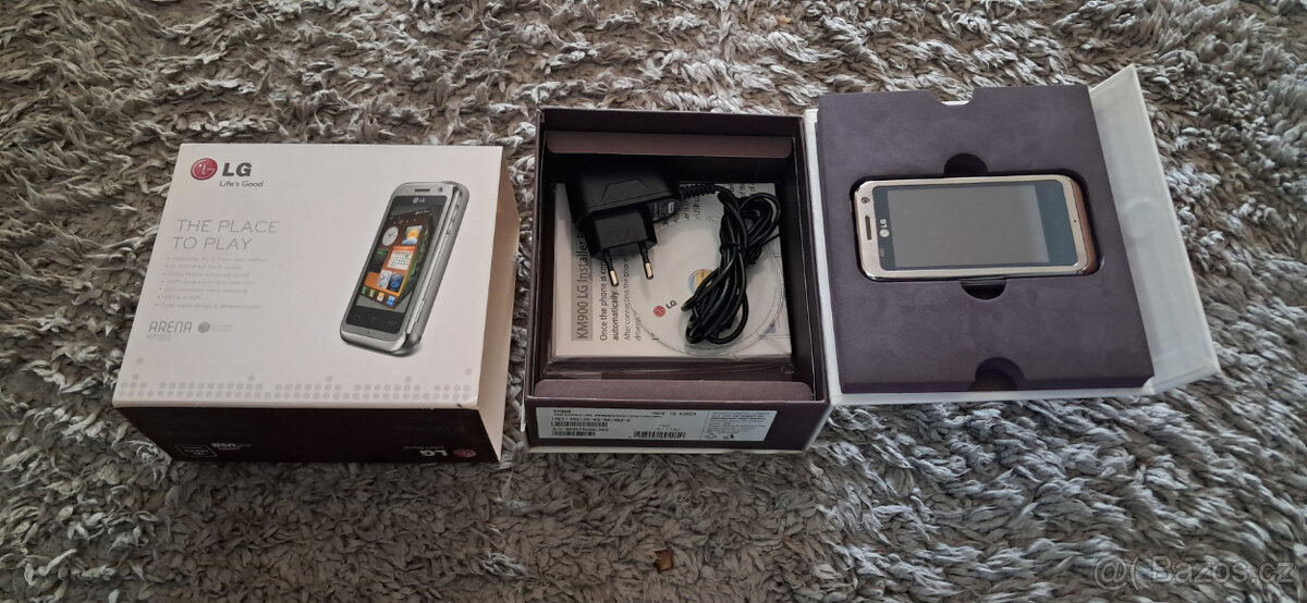 LG KM900 nefunkční