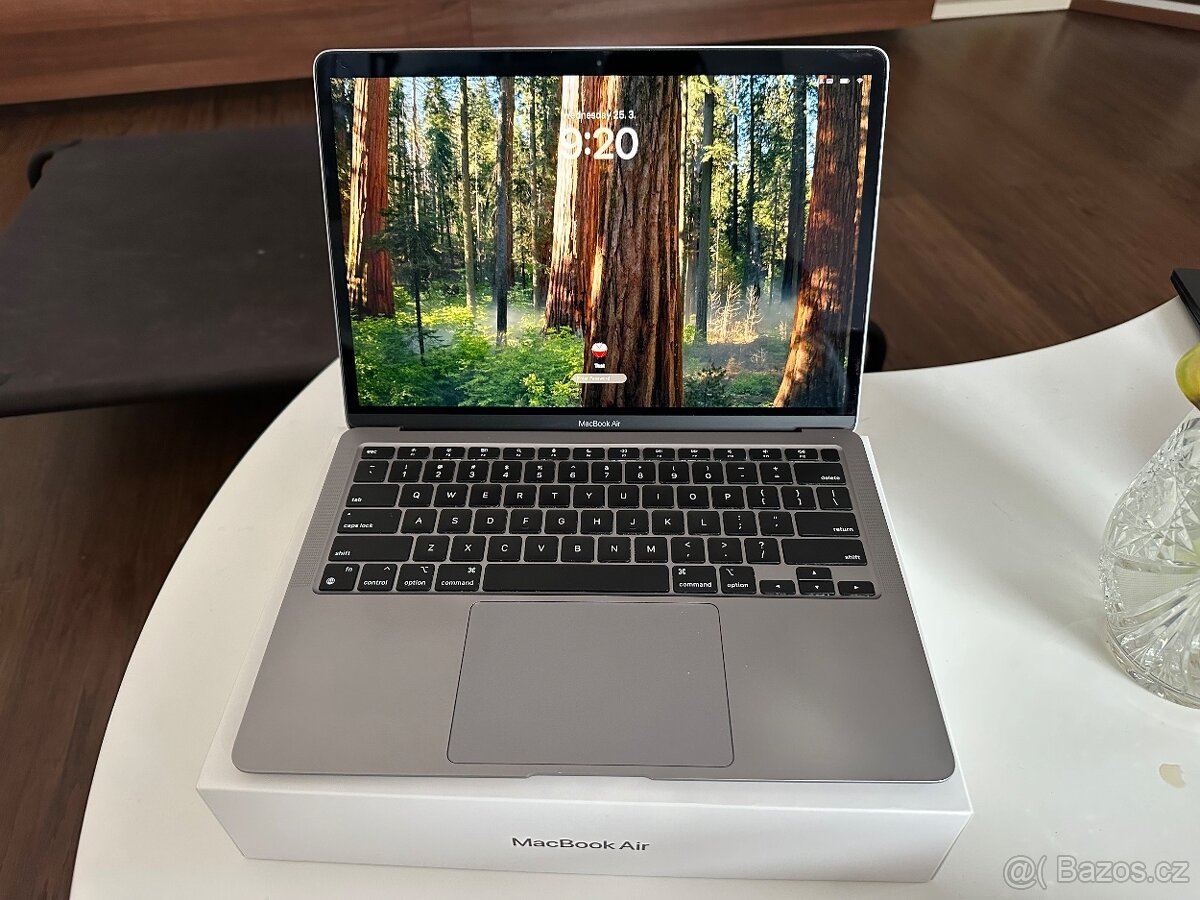 MacBook Air M1 / 16GB / 512 GB