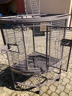 voliera (klec) pro papouška