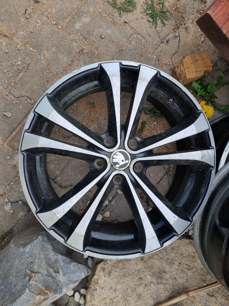 Litá kola 8Jx18 ET35 5x112
