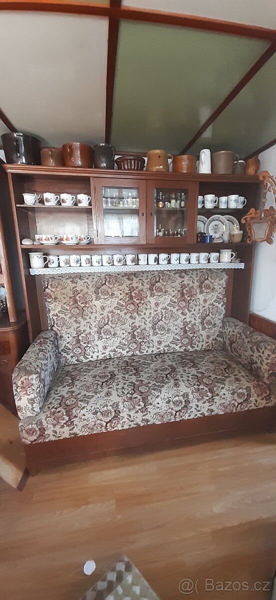 Starožitná pohovka r.1890 po prarodičích