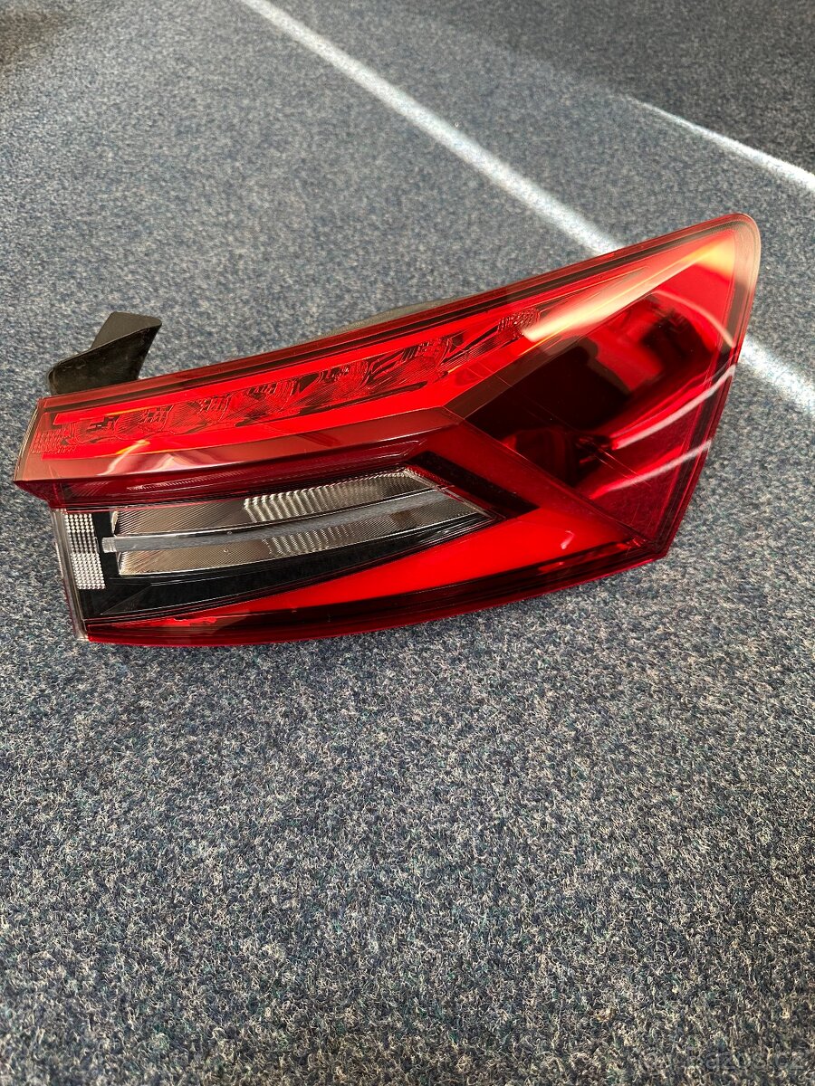 Škoda Kodiaq zadní světlo