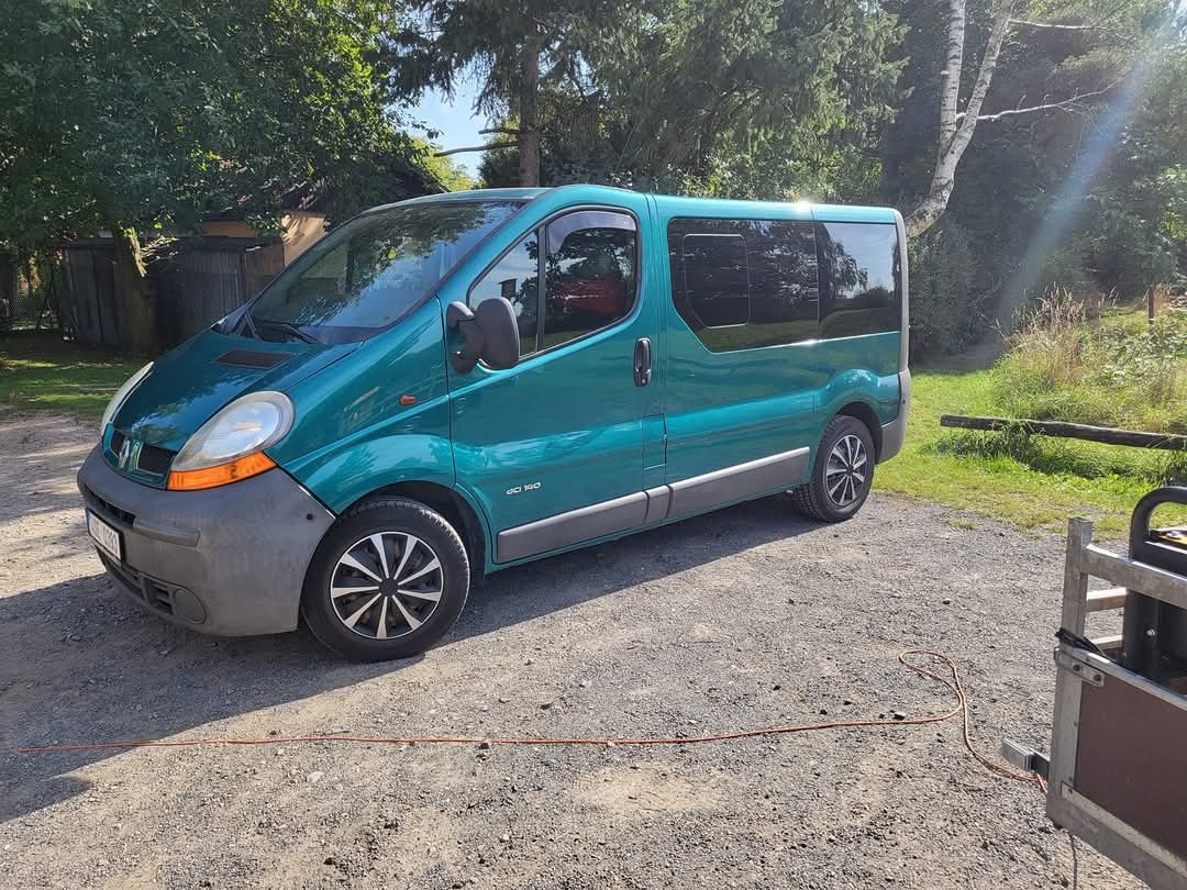 Renault trafic 2.5 99 kw