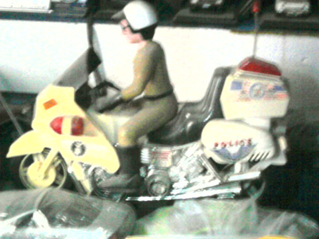 Stará Retro HRAČKA-Veľký motocykel na batérie (80té roky)