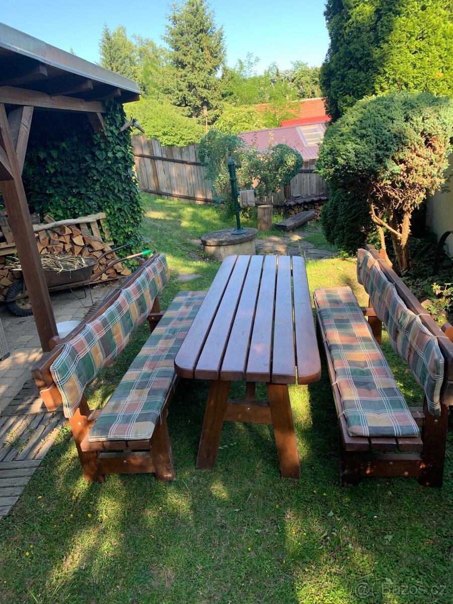 Zahradní set