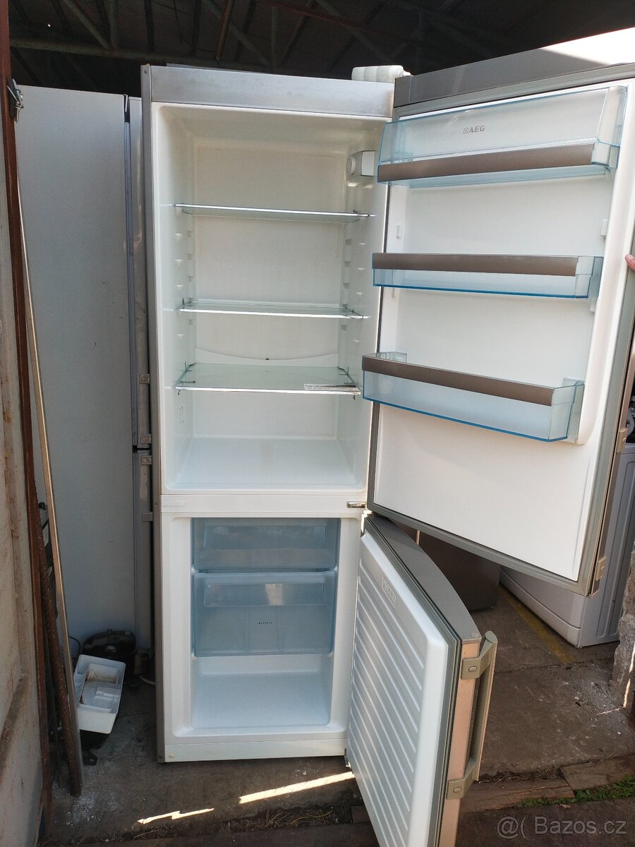 Prodám lednici AEG 180 cm po Brně Dovezu