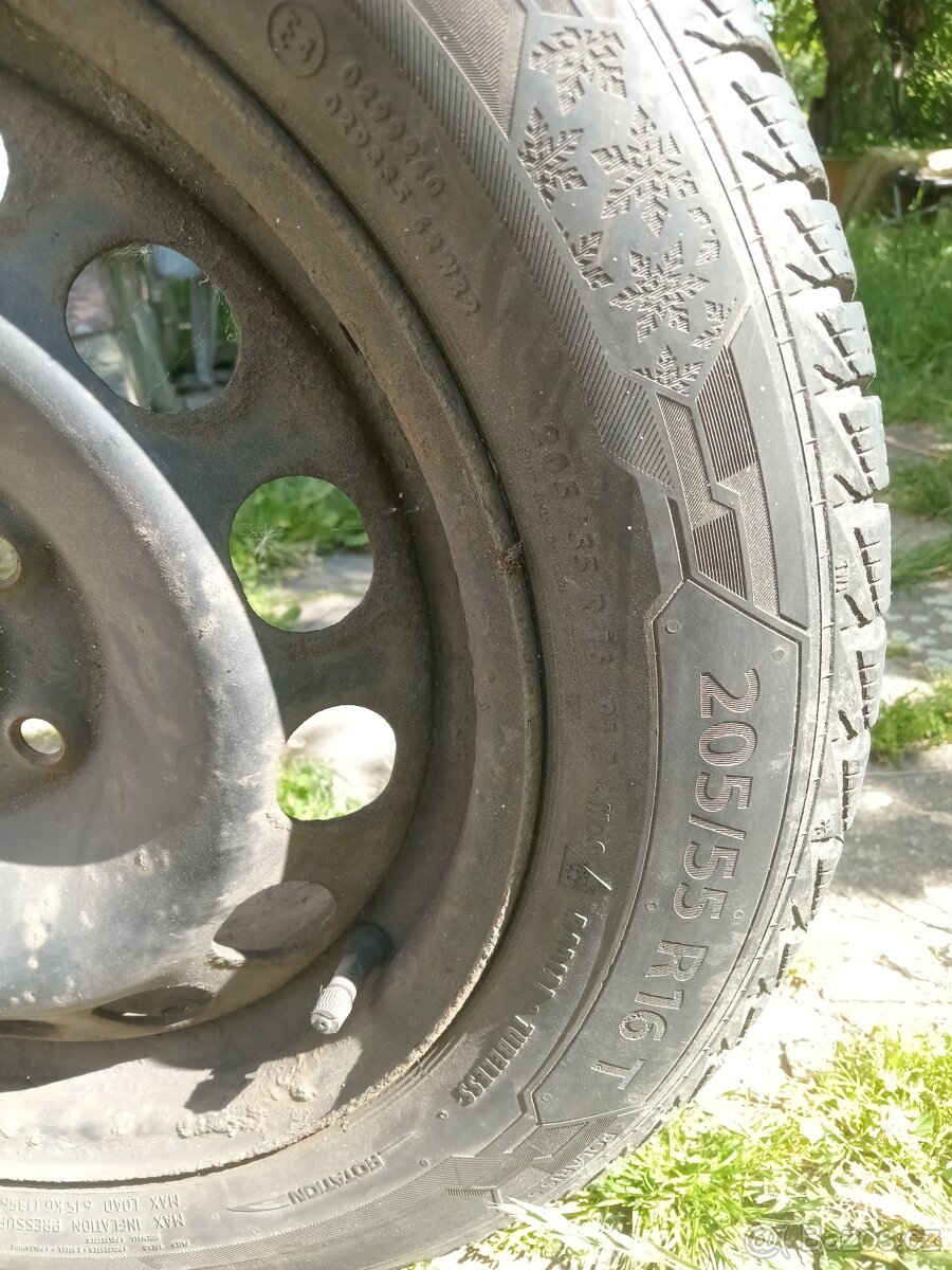 Zimní kola 205/55 R16 na plechových discích – Polaris