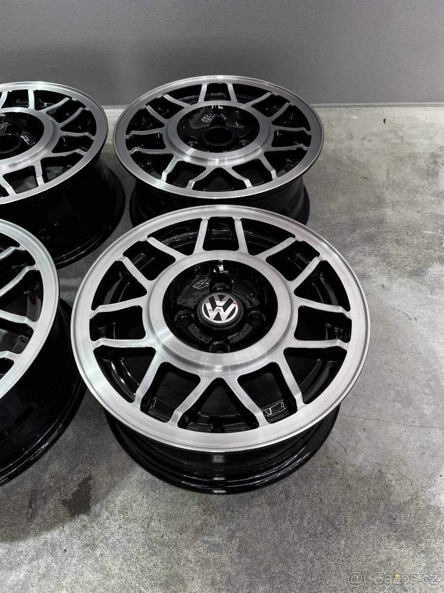 R14 snouwflakes gti