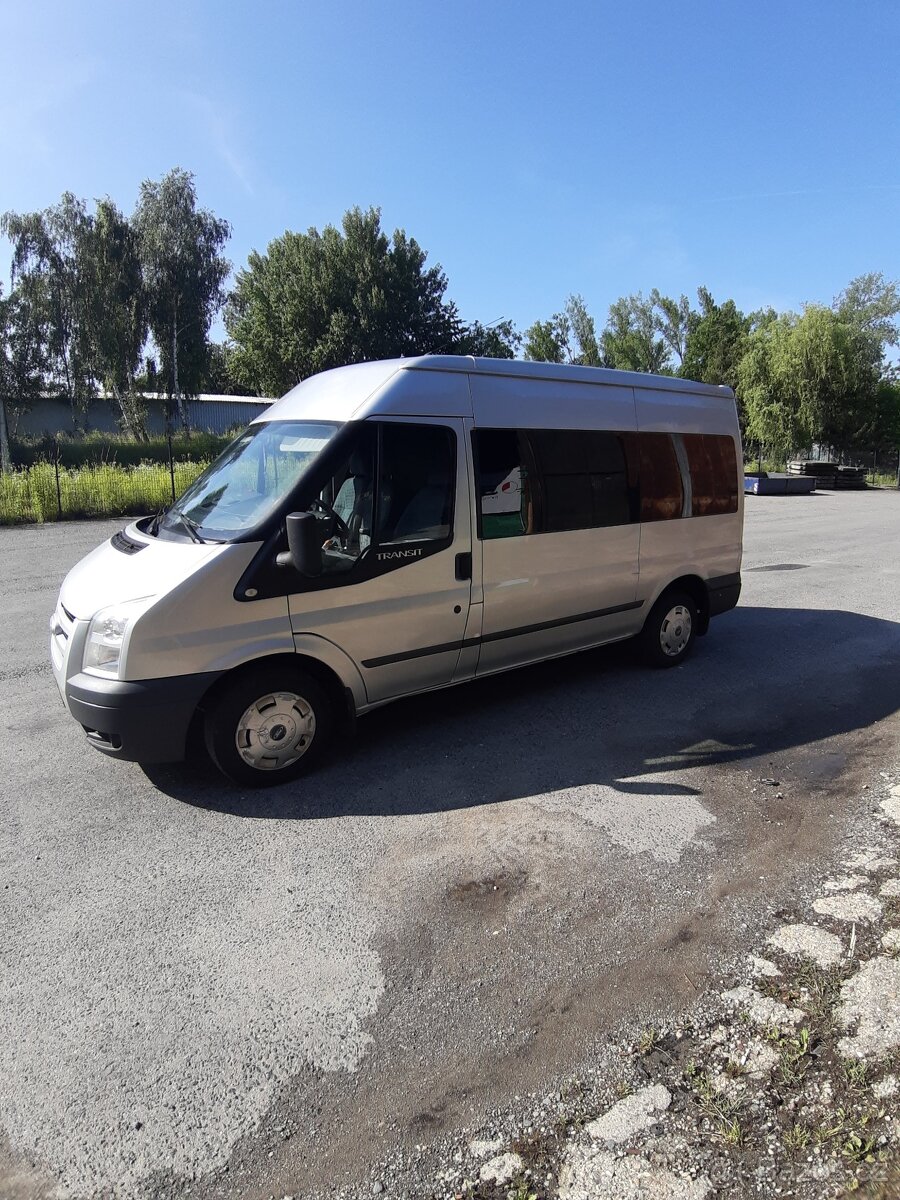 Ford Transit 2.2d  9 míst