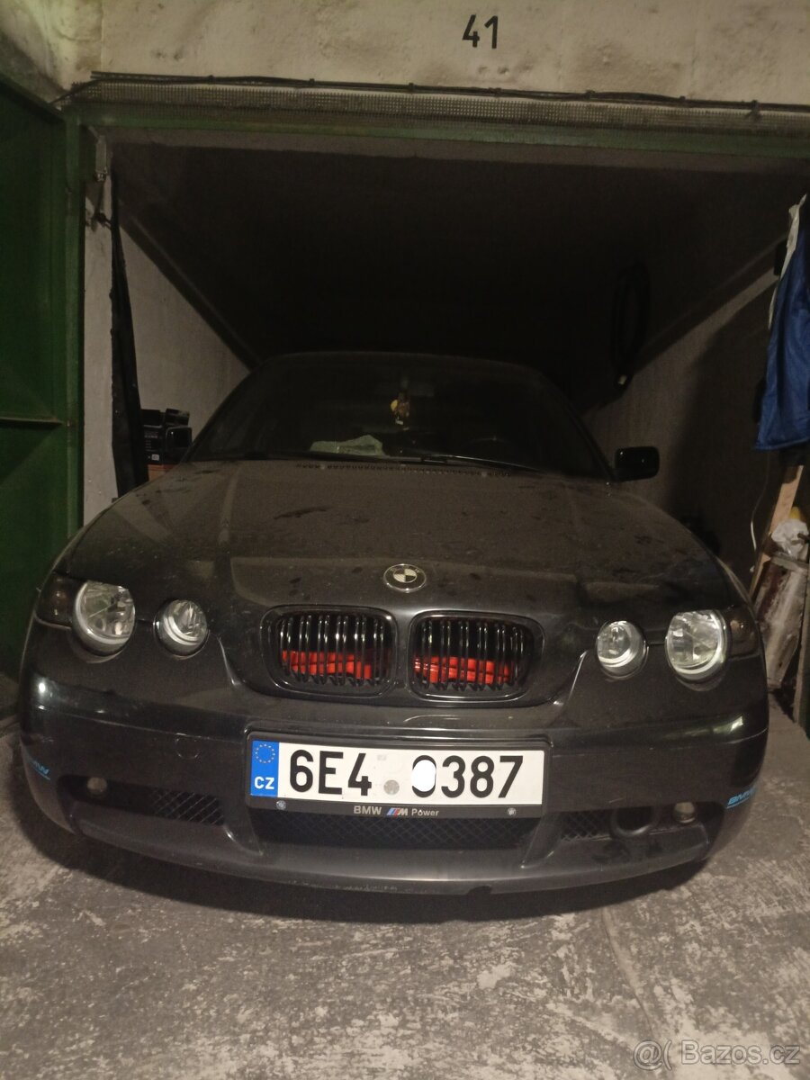 Bmw E46 compact 325ti po faceliftu